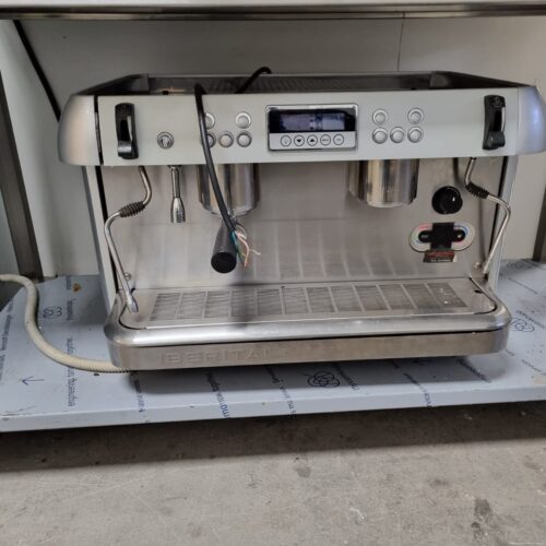 2 gruppers espressomaskiner /   Iberital