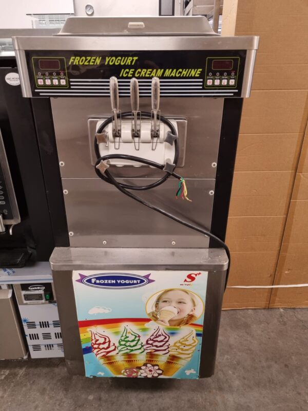 FROSEN YOGHURTMASKINER