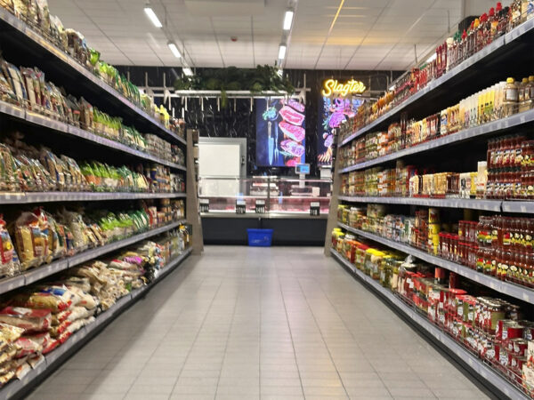 Market, Lager, kiosk, slagter - Image 7